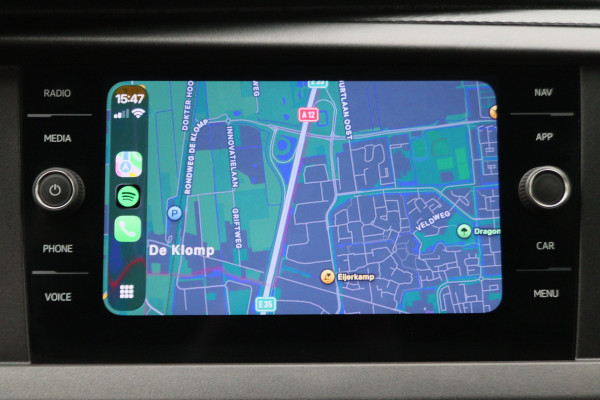 Volkswagen Transporter 2.0 TDI DSG L1H1 Leer, Airco, Apple Carplay, Camera, Cruise, Imperiaal, PDC, Trekhaak, 16''