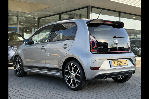 Volkswagen up! 1.0 TSI GTI 115pk | VOL! | Panoramadak | Zomer- & Winterset | Beats Audio | Stoelverwarming | Cruise Control | Camera |