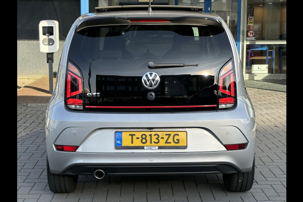 Volkswagen up! 1.0 TSI GTI 115pk | VOL! | Panoramadak | Zomer- & Winterset | Beats Audio | Stoelverwarming | Cruise Control | Camera |