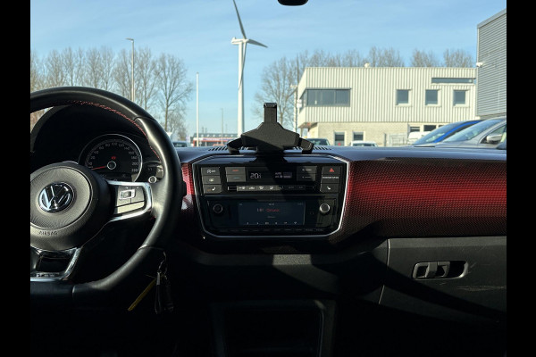 Volkswagen up! 1.0 TSI GTI 115pk | VOL! | Panoramadak | Zomer- & Winterset | Beats Audio | Stoelverwarming | Cruise Control | Camera |