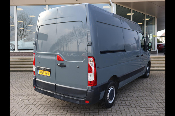 Renault Master T35 2.3 dCi 150 PK L2H2 + DAB | LEDER | CAMERA | DODEHOEK