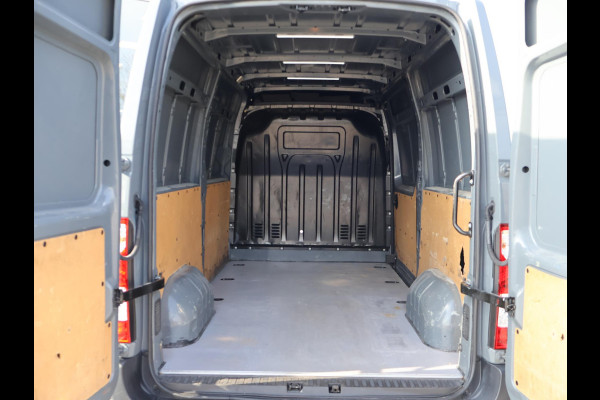 Renault Master T35 2.3 dCi 150 PK L2H2 + DAB | LEDER | CAMERA | DODEHOEK