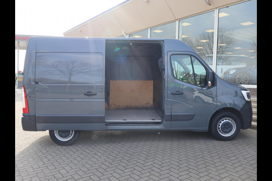 Renault Master T35 2.3 dCi 150 PK L2H2 + DAB | LEDER | CAMERA | DODEHOEK