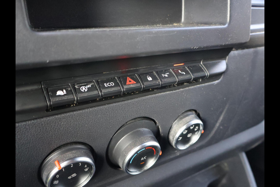 Renault Master T35 2.3 dCi 150 PK L2H2 + DAB | LEDER | CAMERA | DODEHOEK