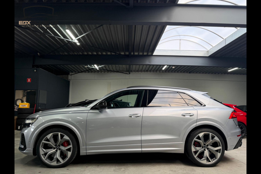 Audi RSQ8 4.0 Quattro BTW/Carbon/Ceramic/Alcantara/Blindspot