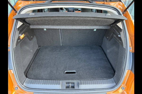 Renault Captur 1.3 TCe 155 Intens - Automaat - Navi Groot - Climate - Camera -