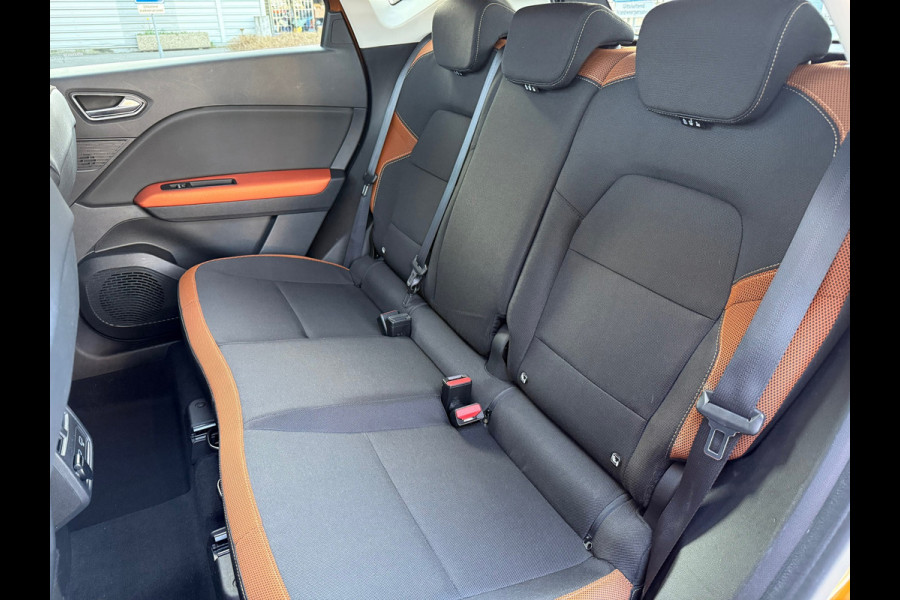 Renault Captur 1.3 TCe 155 Intens - Automaat - Navi Groot - Climate - Camera -