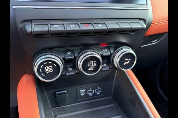 Renault Captur 1.3 TCe 155 Intens - Automaat - Navi Groot - Climate - Camera -