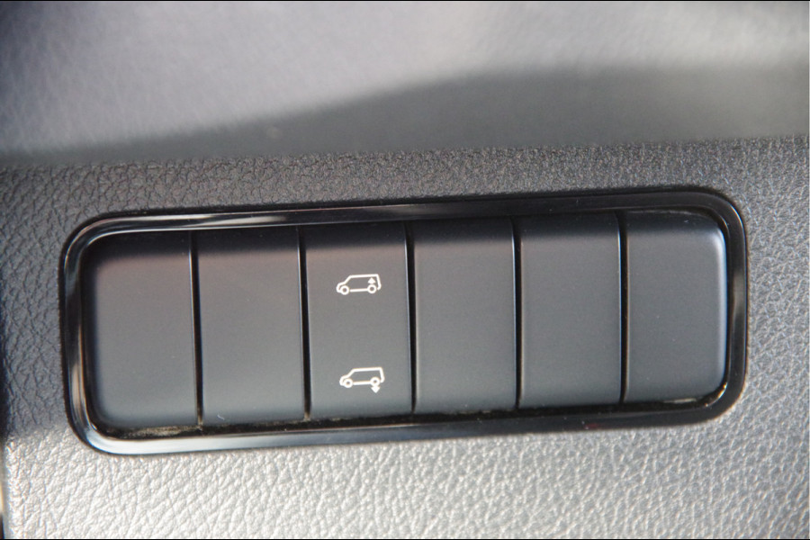 Mercedes-Benz Sprinter 519 3.0 CDI V6 L2H2 DUBBELLUCHT, LUCHTVERING, LED, ADAPT. CRUISE, STANDKACHEL, STOELVERWARMING, 360 CAMERA, MBUX 10'', ELEKTR. S