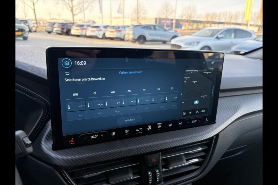 Ford Kuga 2.5 PHEV ST-Line X | Orig. NL Auto | Wegklapbare trekhaak (elektrisch bedienbaar) | Winter Pack | AGR-stoelen | Bang&Olufsen | Elektrische achterklep