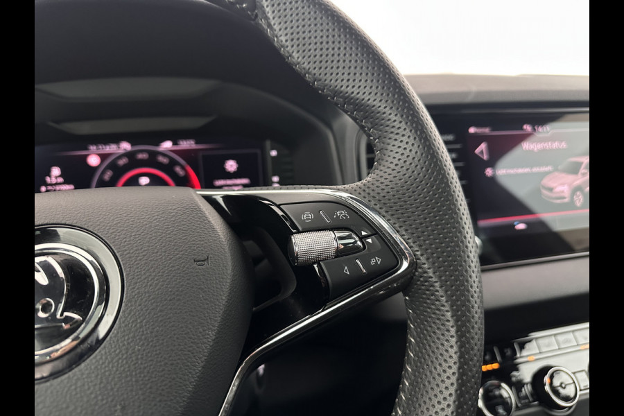 Škoda Karoq 1.5 TSI ACT Sportline Business (INCL-BTW) Aut. *PANO | DIGI-COCKPIT | FULL-LED | ADAPTIVE-CRUISE | CANTON-AUDIO | BLINDSPOT | HEATED-SPORTSEATS | CAMERA | AMBIENTLIGHT | NAVI-FULLMAP | KEYLESS | DAB+ | TOWBAR | PRIVACYGLAS