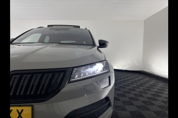 Škoda Karoq 1.5 TSI ACT Sportline Business (INCL-BTW) Aut. *PANO | DIGI-COCKPIT | FULL-LED | ADAPTIVE-CRUISE | CANTON-AUDIO | BLINDSPOT | HEATED-SPORTSEATS | CAMERA | AMBIENTLIGHT | NAVI-FULLMAP | KEYLESS | DAB+ | TOWBAR | PRIVACYGLAS