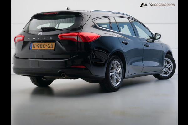 Ford FOCUS Wagon 1.0 EcoBoost Sport (CAMERA,LED,CRUISE,APPLE CARPLAY,PARKEERSENSOREN,LM-VELGEN,COMFORT-STOELEN,TOPCONDITIE)