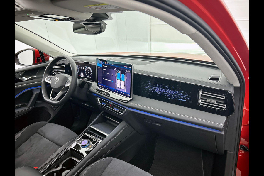 Volkswagen Tiguan 1.5 eTSI PHEV Life Edition PANO | IQ-LIGHT | TREKHAAK | 360-CAMERA | SFEERVERLICHTING | AD-CRUISE