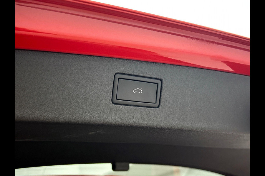 Volkswagen Tiguan 1.5 eTSI PHEV Life Edition PANO | IQ-LIGHT | TREKHAAK | 360-CAMERA | SFEERVERLICHTING | AD-CRUISE