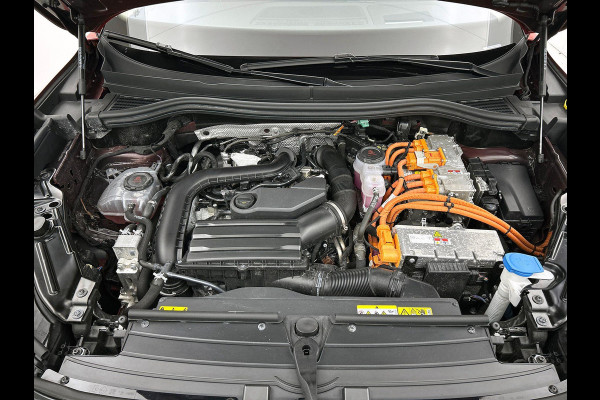 Volkswagen Tiguan 1.5 eTSI PHEV Life Edition PANO | IQ-LIGHT | TREKHAAK | 360-CAMERA | SFEERVERLICHTING | AD-CRUISE