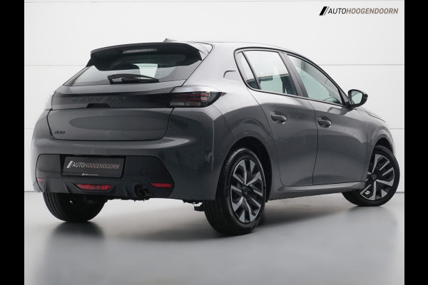 Peugeot 208 1.2 PureTech 100 Active Sport (APPLE CARPLAY,CRUISE CONTROL,PARKEERSENSOREN,LED,AIRCO,NIEUW MODEL,TOPCONDITIE)