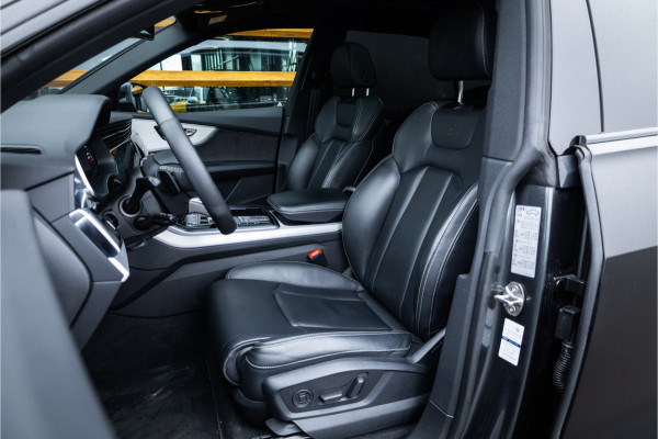 Audi Q8 55 TFSI e quattro Pro Line Advanced - S Line | Panorama | Luchtvering | 360 Camera | Trekhaak