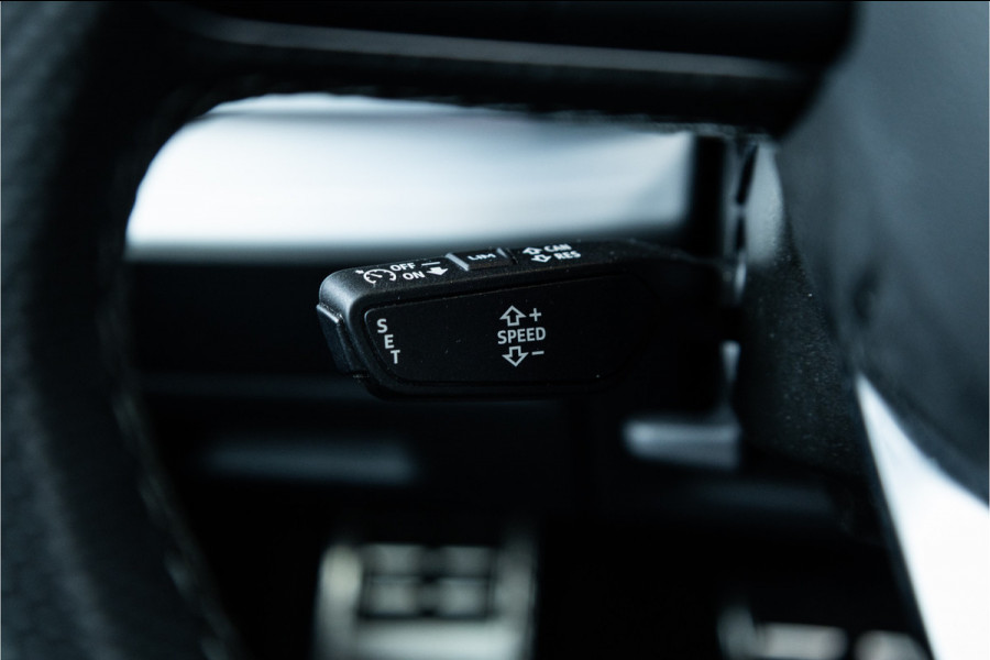Audi Q8 55 TFSI e quattro Pro Line Advanced - S Line | Panorama | Luchtvering | 360 Camera | Trekhaak