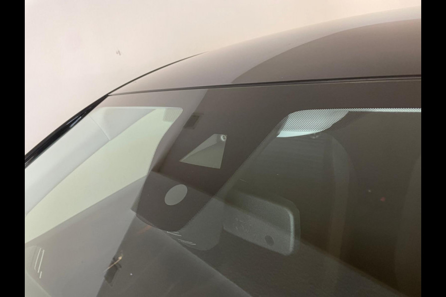 Peugeot 208 1.2 PureTech Active AIRCO NAVI VIA APP BLUETOOTH APPLE CARPLAY CRUISE ELEK RAMEN CENT VERG 5DRS ZEER NETTE AUTO