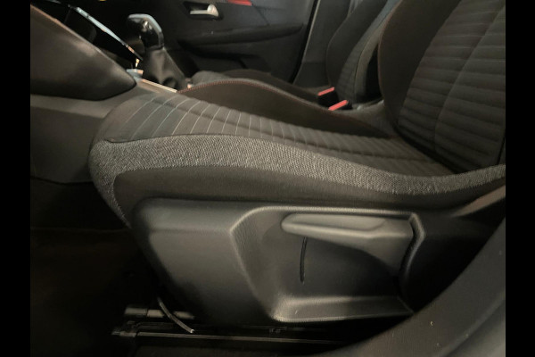 Peugeot 208 1.2 PureTech Active AIRCO NAVI VIA APP BLUETOOTH APPLE CARPLAY CRUISE ELEK RAMEN CENT VERG 5DRS ZEER NETTE AUTO