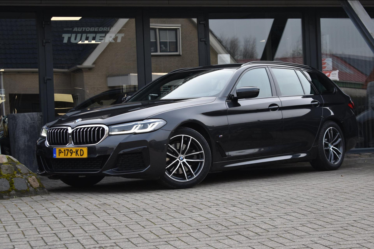 BMW 5 Serie Touring 520i M-Sport | LASERLIGHT | NAP | DEALER ONDERHOUDEN | APPLE CARPLAY | ANDRIOD AUTO | SFEERVERLICHTING