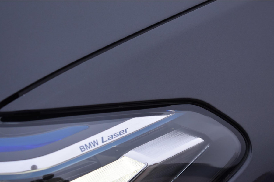 BMW 5 Serie Touring 520i M-Sport | LASERLIGHT | NAP | DEALER ONDERHOUDEN | APPLE CARPLAY | ANDRIOD AUTO | SFEERVERLICHTING