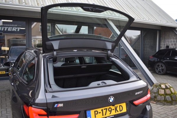BMW 5 Serie Touring 520i M-Sport | LASERLIGHT | NAP | DEALER ONDERHOUDEN | APPLE CARPLAY | ANDRIOD AUTO | SFEERVERLICHTING