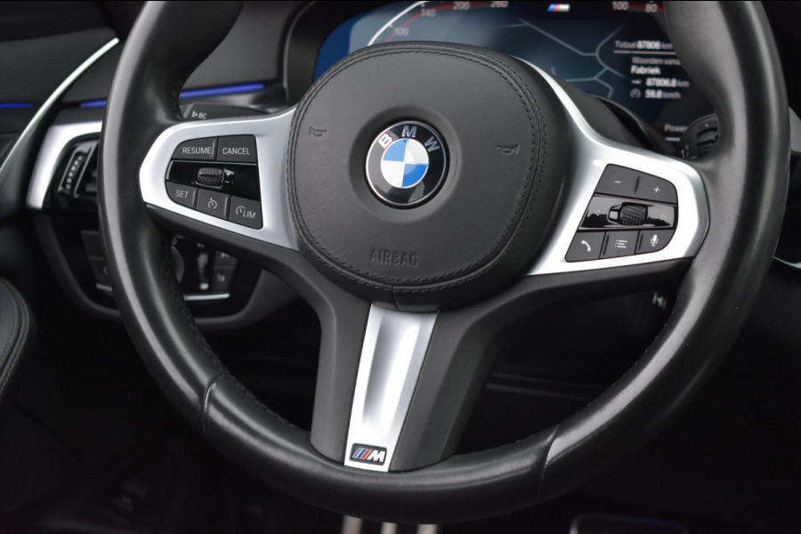 BMW 5 Serie Touring 520i M-Sport | LASERLIGHT | NAP | DEALER ONDERHOUDEN | APPLE CARPLAY | ANDRIOD AUTO | SFEERVERLICHTING