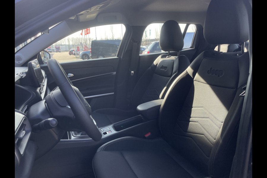 Jeep Avenger 1.2 Altitude | Winterpack | Camera | CarPlay