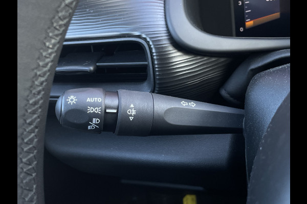 Jeep Avenger 1.2 Altitude | Winterpack | Camera | CarPlay