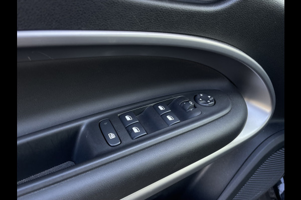 Jeep Avenger 1.2 Altitude | Winterpack | Camera | CarPlay