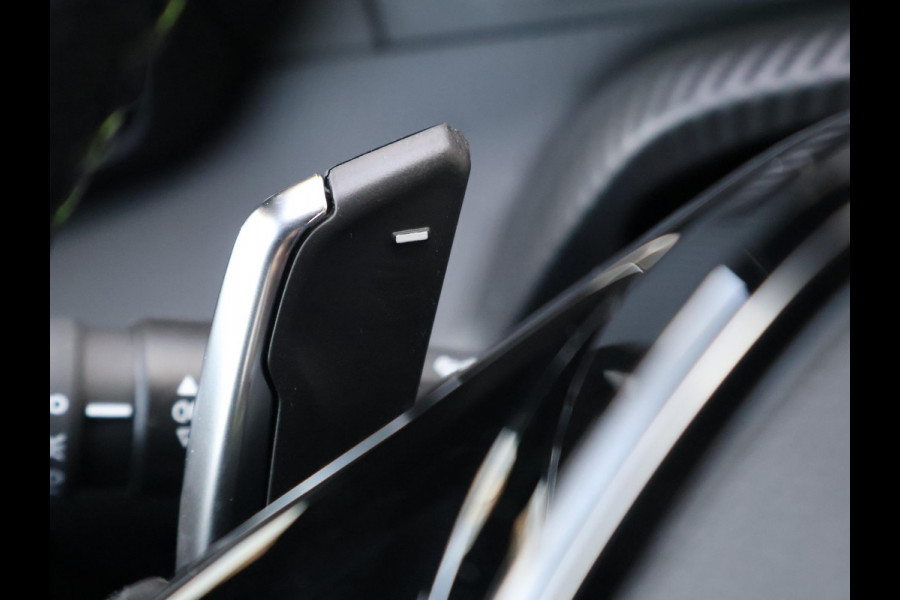 Peugeot 208 1.2 HYBRID 145 PK e-DCS6 GT *NIEUW* + CAMERA | SFEERVERLICHTING | CARPLAY