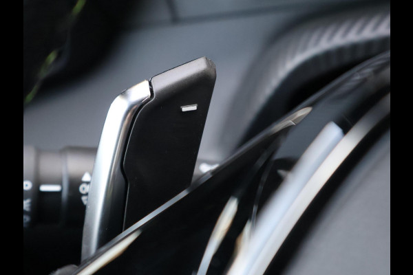 Peugeot 208 1.2 HYBRID 145 PK e-DCS6 GT *NIEUW* + CAMERA | SFEERVERLICHTING | CARPLAY