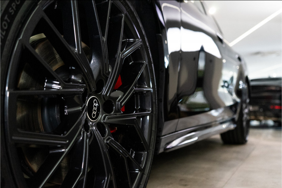 Audi A6 Avant C9 e-hybrid 270KW Quattro S Edition Competition 367PK | Tech Pro | B&O | Lucht | Trekhaak | Werkelijk VOL OPTIE! 5 jaar Fa