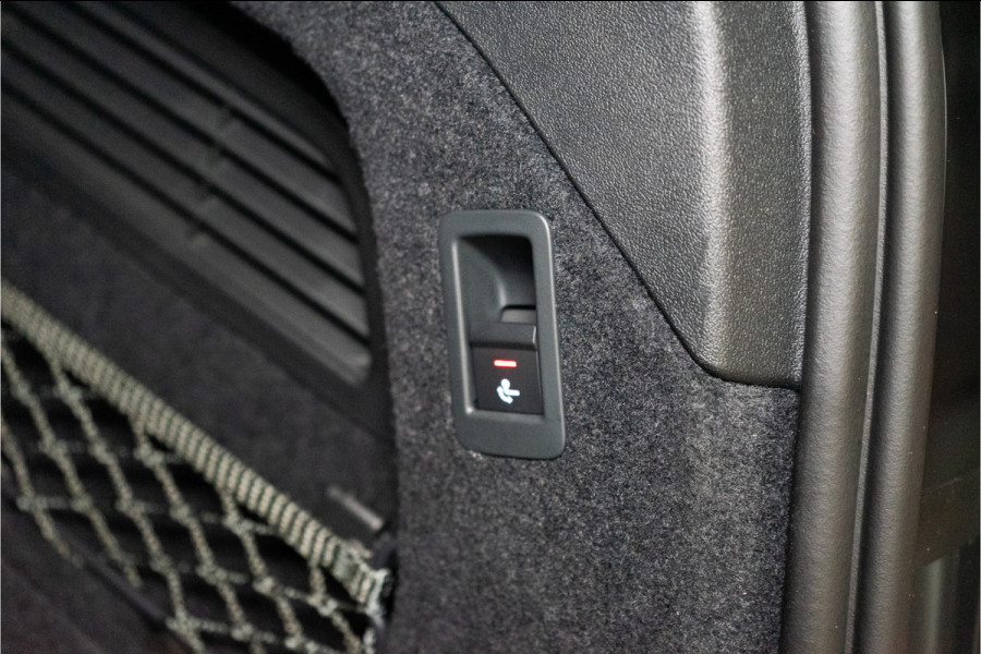 Audi A6 Avant C9 e-hybrid 270KW Quattro S Edition Competition 367PK | Tech Pro | B&O | Lucht | Trekhaak | Werkelijk VOL OPTIE! 5 jaar Fa