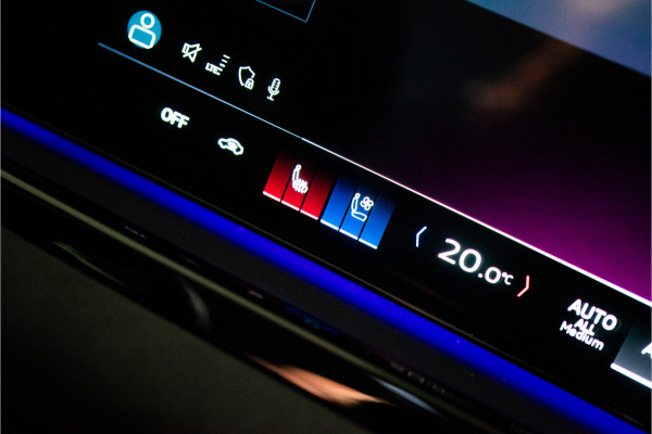 Audi A6 Avant C9 e-hybrid 270KW Quattro S Edition Competition 367PK | Tech Pro | B&O | Lucht | Trekhaak | Werkelijk VOL OPTIE! 5 jaar Fa