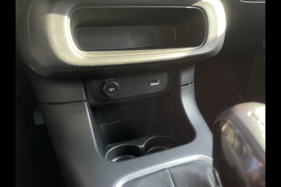 Citroën C3 1.2 PureTech Shine | parkeersensoren | stoelverwarming