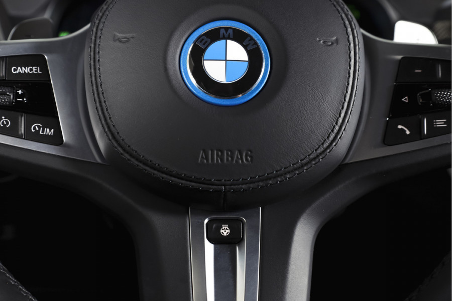 BMW X3 xDrive30e High Executive M Sport (facelift) | Lazer | Adapt. Cruise | Elek. Trekhaak | Stoel-+Stuurverw, | 360 Camera | NAV + App. Connect | Elek. Klep | LM 20" |