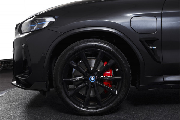 BMW X3 xDrive30e High Executive M Sport (facelift) | Lazer | Adapt. Cruise | Elek. Trekhaak | Stoel-+Stuurverw, | 360 Camera | NAV + App. Connect | Elek. Klep | LM 20" |