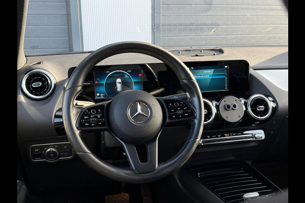 Mercedes-Benz B-Klasse 200d / AUTOMAAT / CAMERA / APK / NAP