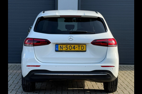 Mercedes-Benz B-Klasse 200d / AUTOMAAT / CAMERA / APK / NAP