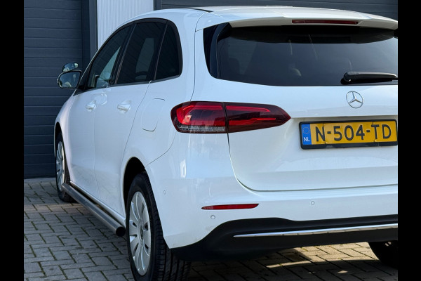 Mercedes-Benz B-Klasse 200d / AUTOMAAT / CAMERA / APK / NAP