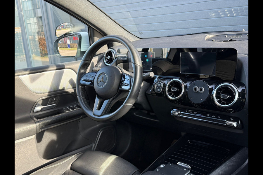 Mercedes-Benz B-Klasse 200d / AUTOMAAT / CAMERA / APK / NAP