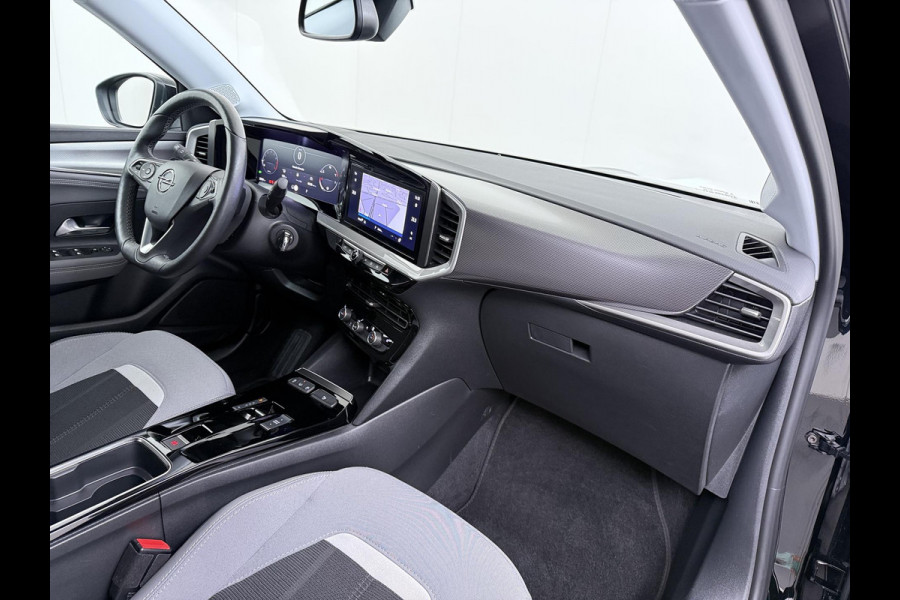 Opel Mokka 1.2 Turbo Level 5 131 PK | Automaat  | Camera | Stoel- & stuurverwarming ( WINTERPAKKET ) | Adaptieve cruise | Afneembare trekhaak | Rijklaar met 12 mnd BOVAG garantie |