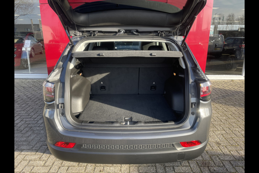 Jeep Compass 1.5T e-Hybrid Night Eagle | Camera | Licht/Regen Sensor | Stuur/Stoel verwarming