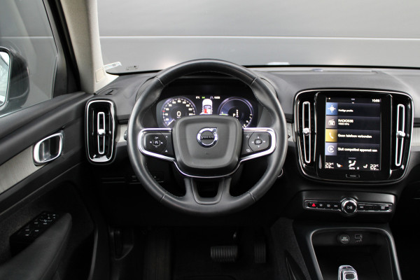 Volvo XC40 1.5 T5 Recharge Inscription | NAP! | ACC | STOEL+STUURVERWARMING | CAMERA | KEYLESS | CARPLAY |