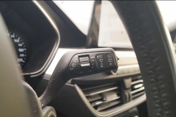 Ford Focus Wagon 1.0 EcoBoost Hybrid Trend Edition Business -NAVI-CAM-