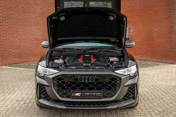 Audi RSQ8 4.0 TFSI Performance 640pk Carbon Nightv. 305 km/h