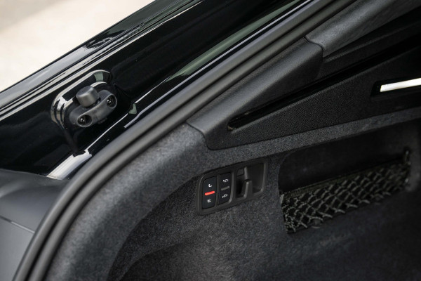 Audi RSQ8 4.0 TFSI Performance 640pk Carbon Nightv. 305 km/h